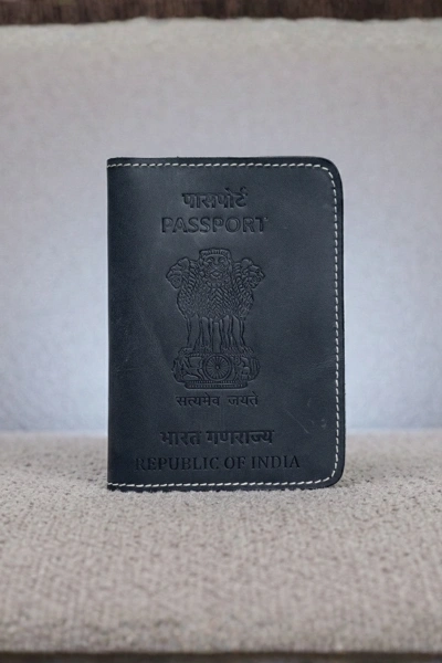 Heritage Elite Leather Passport Holder
