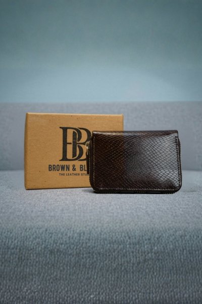 Classic Zip Around Leather Wallet